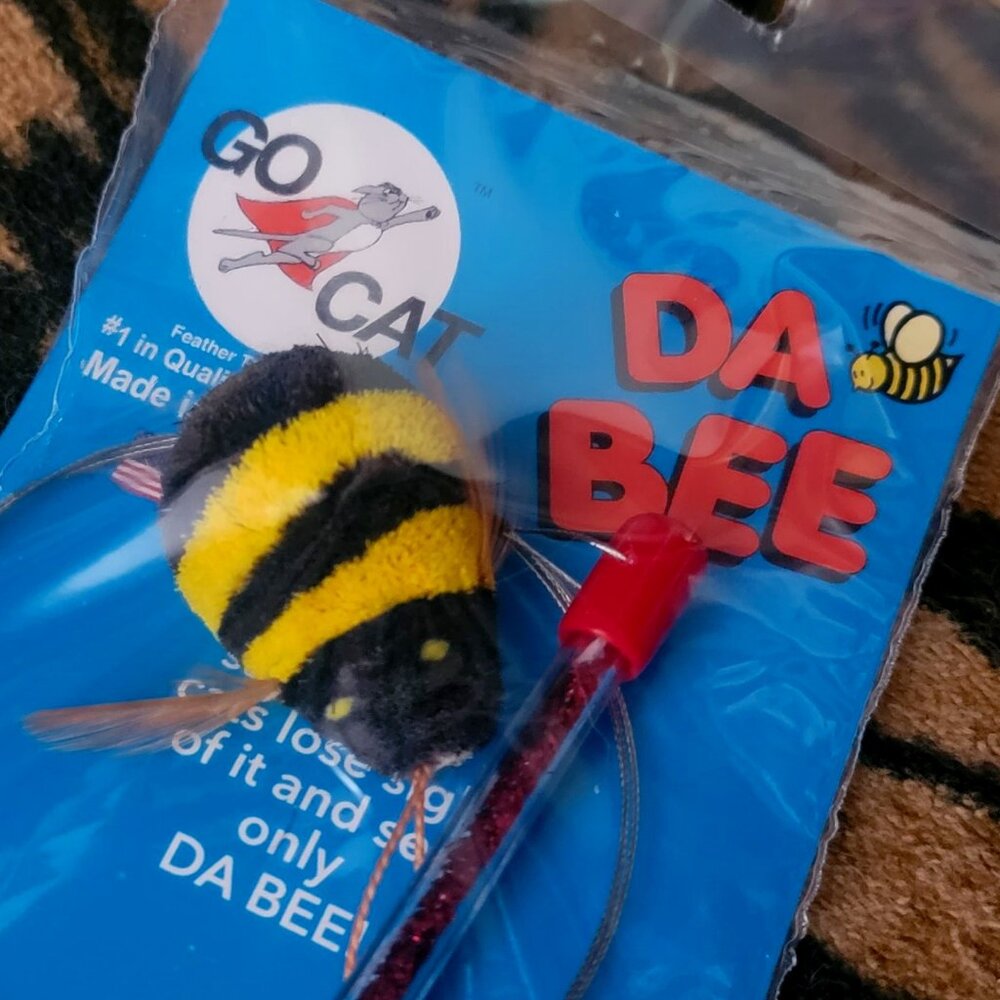 Da Bee Cat Wand Toy New!
